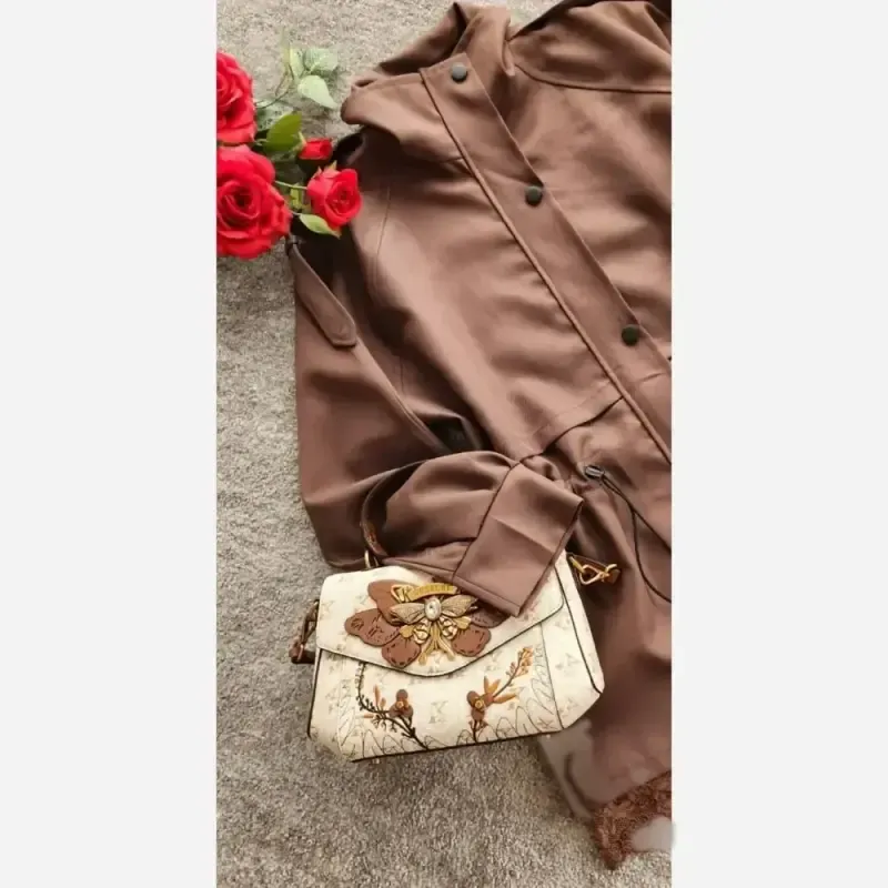 بارونی زنانه مدل پرستو جنس کتان تی سی اعلا رنگ مشکی سرمه ای کرم شکلاتی