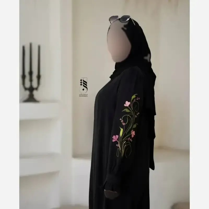 عبا فرشته زنانه جنس الیزه رنگ مشکی گلدوزی شده